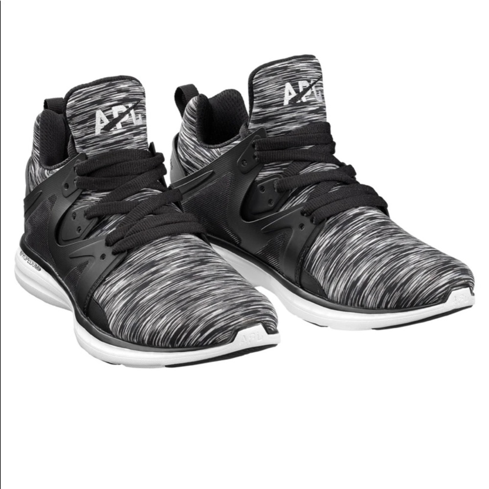 APL Women’s Ascend